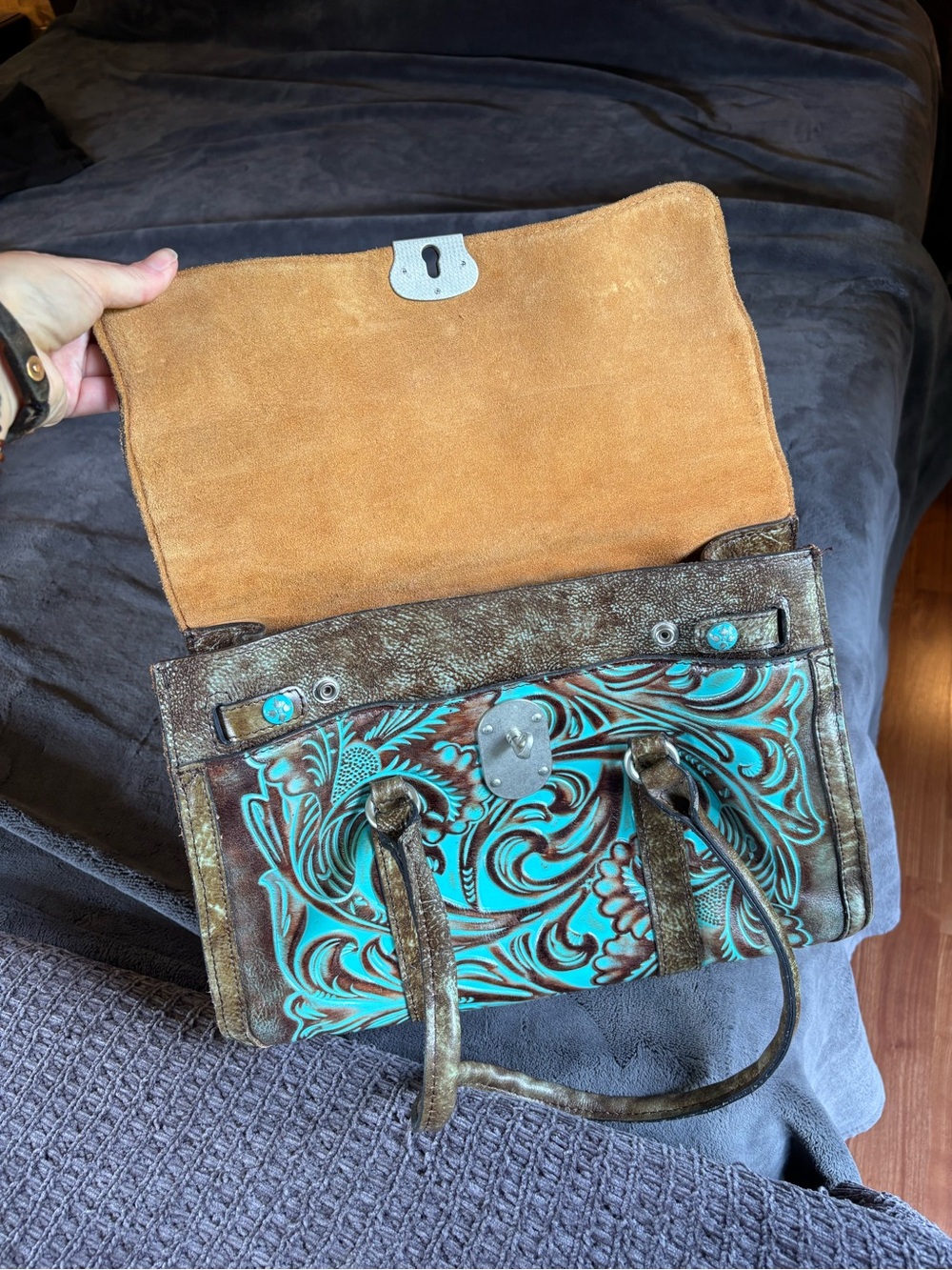 Patricia Nash Italian Leather Vienna Satchel, Tooled Turquoise, Like New Purse - Picture 7 of 16